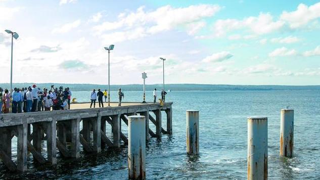 Presidente da República Visita Ponte Cais em Inhambane